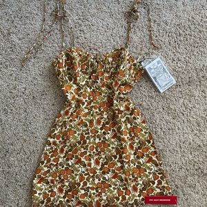 Realisation par devon 70s dress